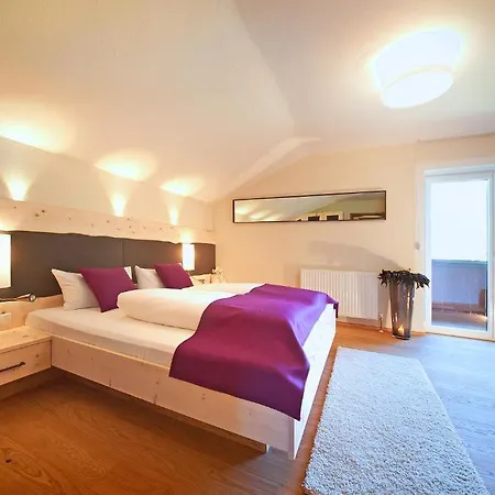 Leo Apartment Mayrhofen